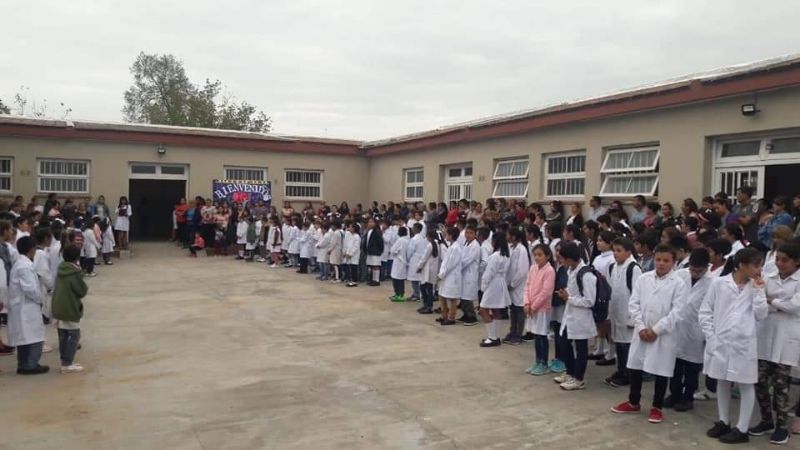 Normal comienzo de clases en escuelas de La Paz