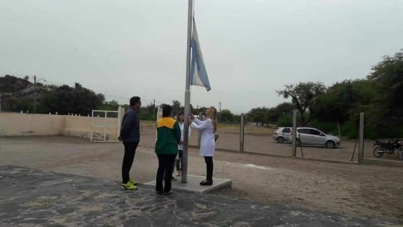 Normal comienzo de clases en escuelas de La Paz