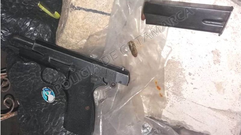 Rescatan a un hombre que iba atentar contra su vida con una pistola