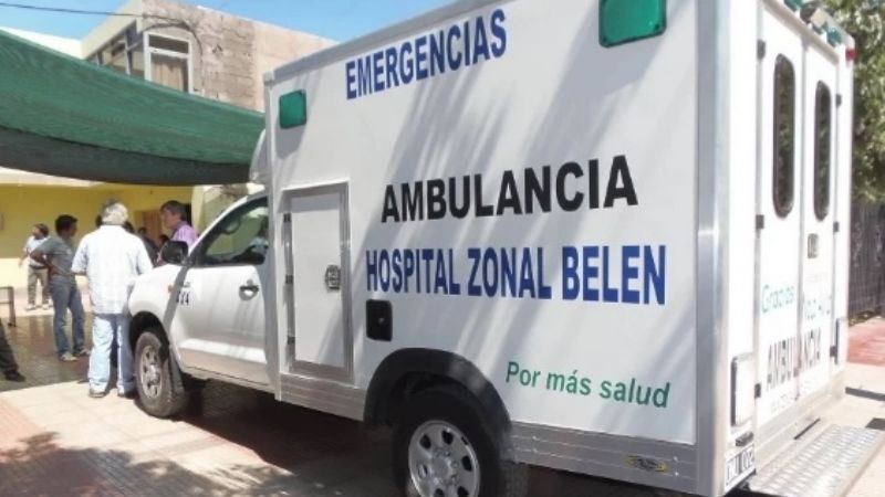 Un hombre se clavó un cuchillo en el pecho