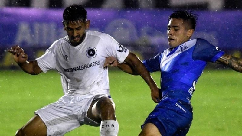 Batacazo de Real Pilar y triunfo de Almagro en Copa Argentina