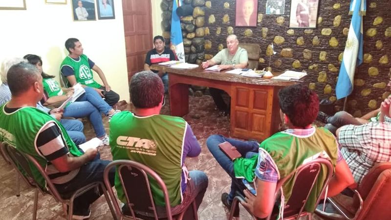 Incremento salarial del 26% para los municipales de Saujil