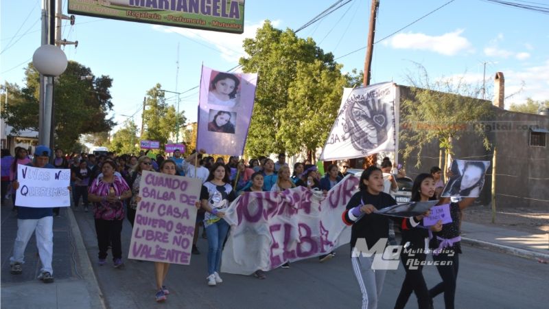 Una multitud marchó por el crimen de Elba Ibáñez