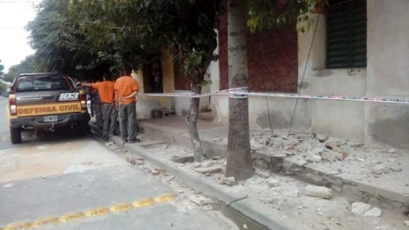Se derrumbó una vivienda en La Tablada