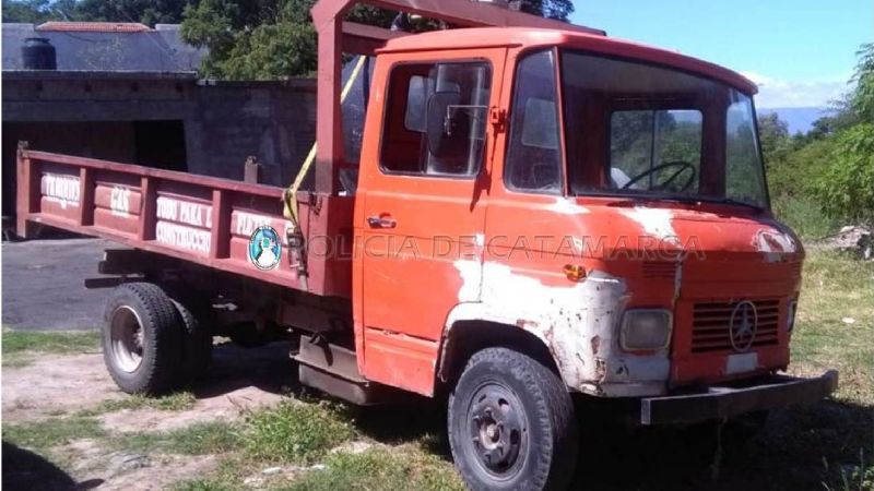 Secuestran 155 vehículos en puestos camineros