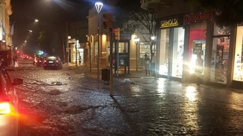 Lluvia torrencial causó problemas en el Valle Central