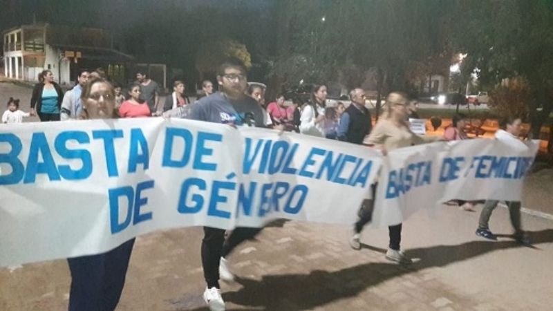 Marcha contra la violencia de género en Bañado de Ovanta