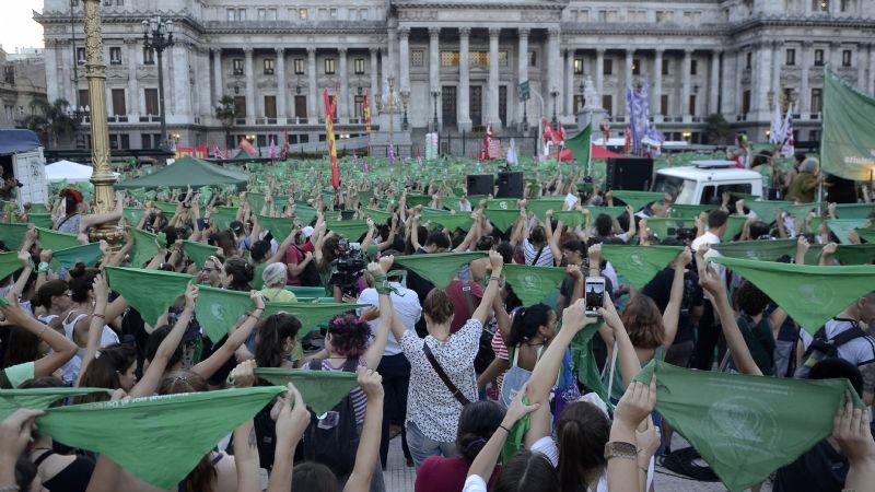 En mayo se presentará el nuevo proyecto de aborto legal