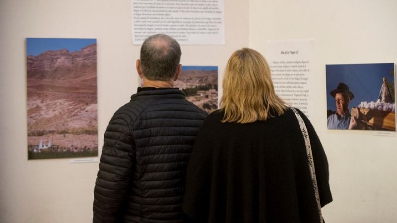 El artista visual Ariel Pacheco expone por estos días en  Las Juntas