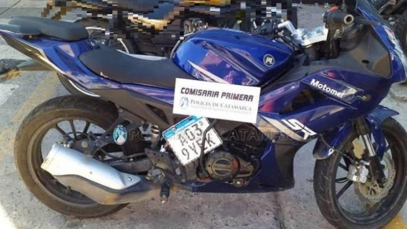 Secuestran una motocicleta abandonada