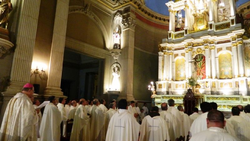 Misa Crismal en la Catedral Basílica con inauguración de la Capilla del Santísimo