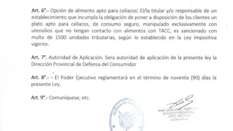 Buscan regular el cobro del “cubierto” en locales de comida