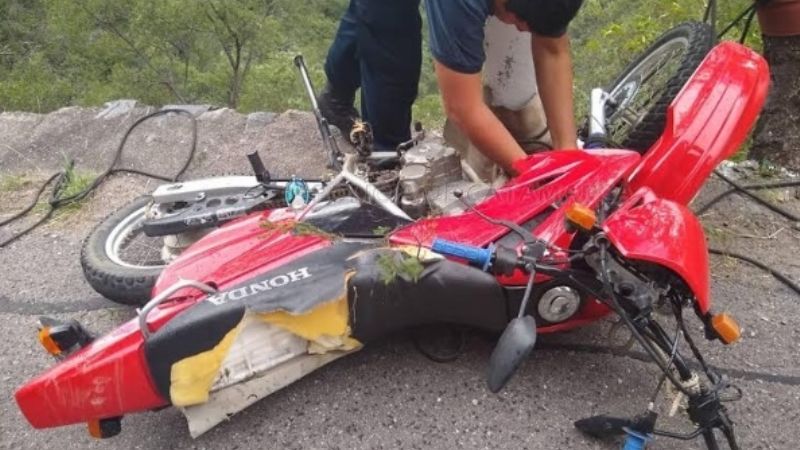 Cayó a un barranco en la Cuesta de El Portezuelo