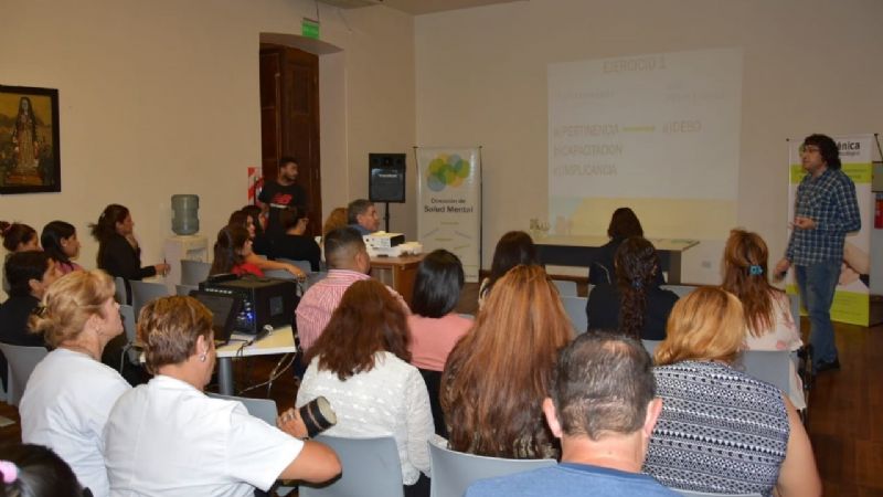 Inician talleres sobre “Manejo de Riesgo Suicida”