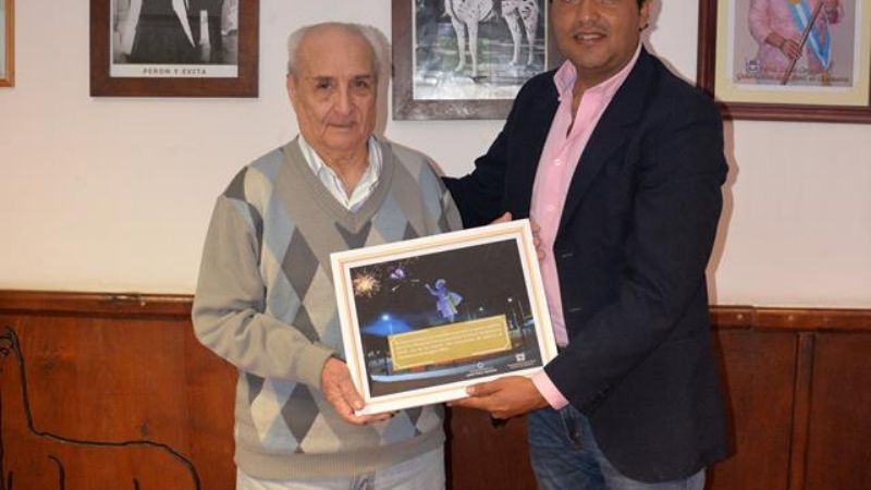 El intendente Sánchez recibió al hijo de Margarita Palacios junto a su familia