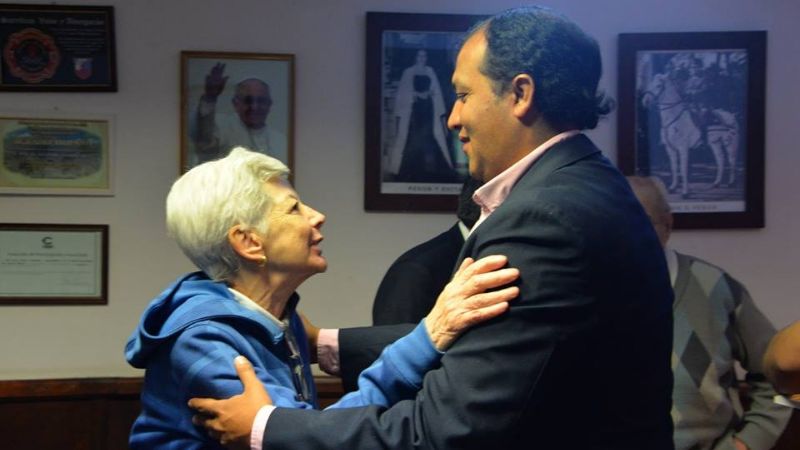 El intendente Sánchez recibió al hijo de Margarita Palacios junto a su familia