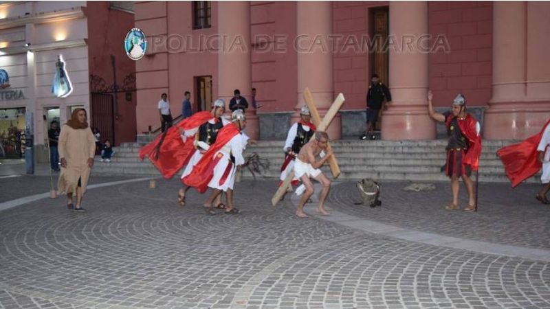 Se puso en escena la obra teatral "El amor de Jesús por su comunidad"