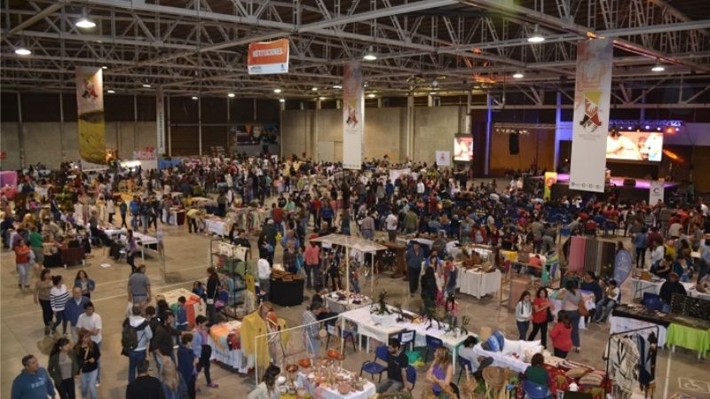 Mañana comienza la Feria Artesanal Manos Catamarqueñas