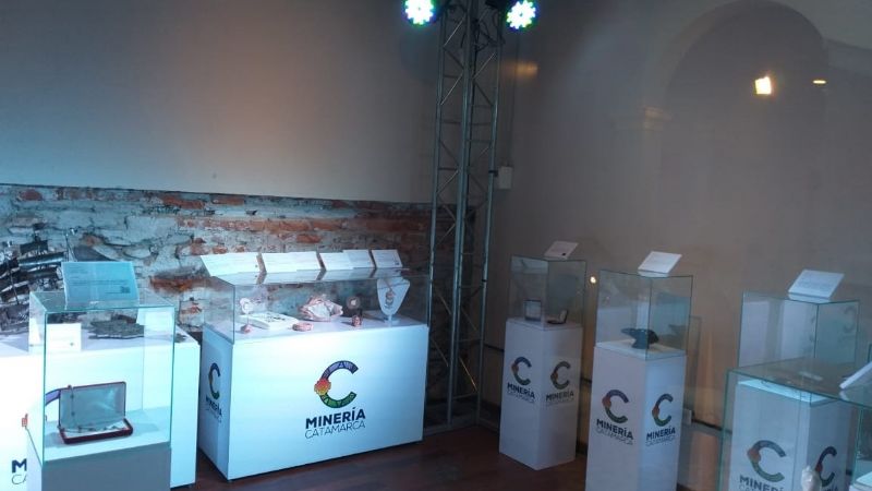 Se inauguró la Muestra Artesanal Minera