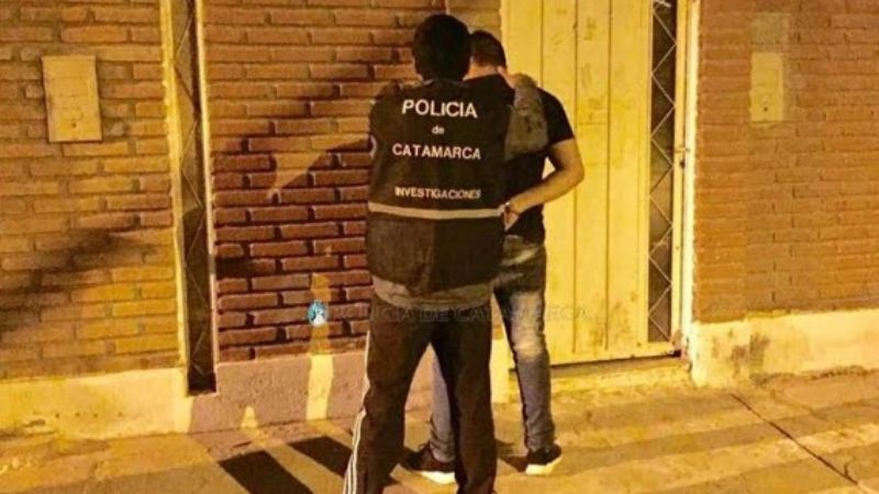 En allanamiento recuperan una moto y demás elementos