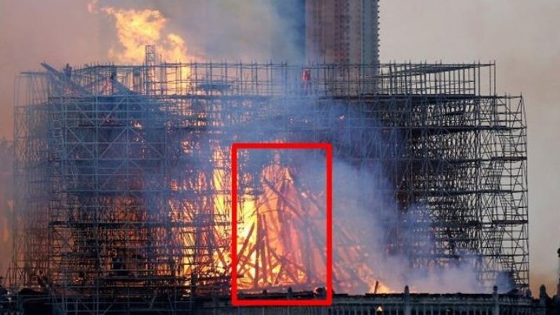 Notre Dame: aseguran que Jesús apareció entre las llamas