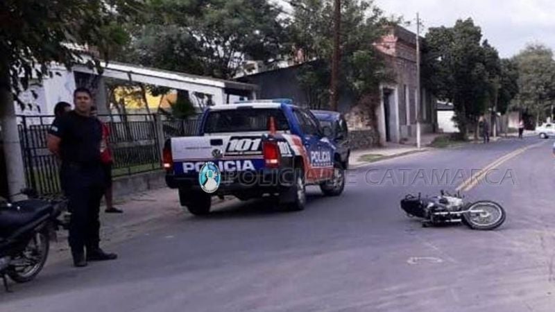 Un joven y un niño heridos tras derrapar en una moto en Fray Mamerto Esquiú