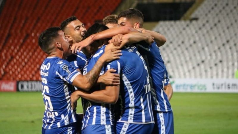 Copa de la Superliga: Godoy Cruz pasó por penales y jugará con Boca