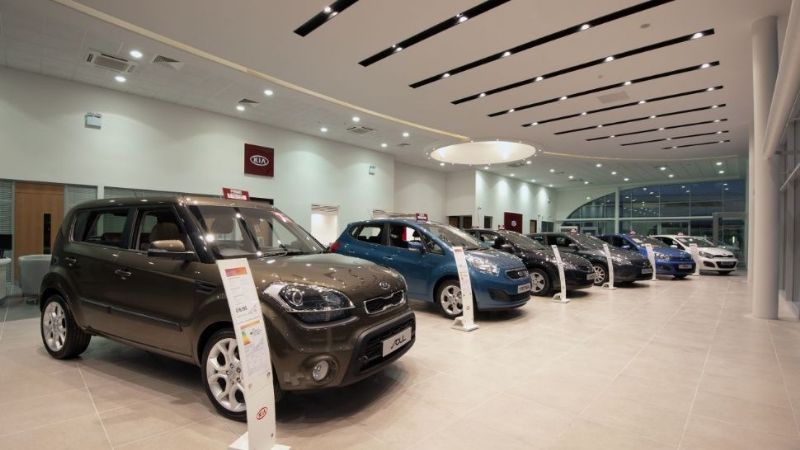 Ya hay más de 1500 despidos en concesionarias