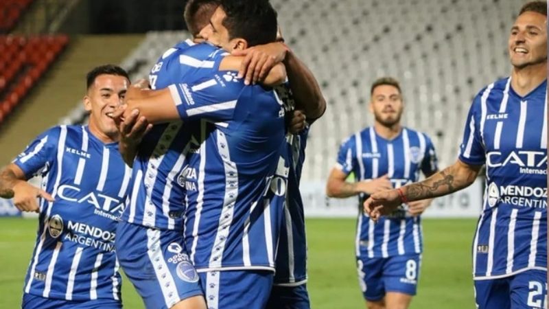 Godoy Cruz, necesitado, recibe a  Sporting Cristal