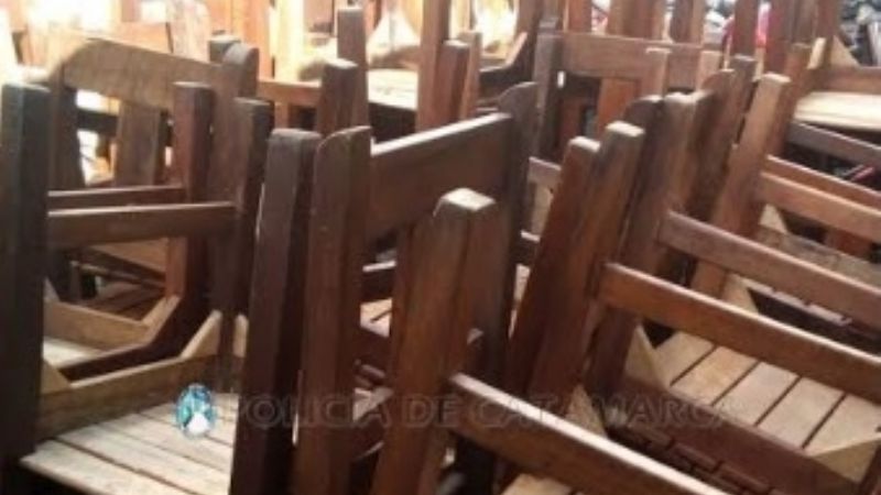 Recuperan sillas y mesas de algarrobo robadas en un resto bar