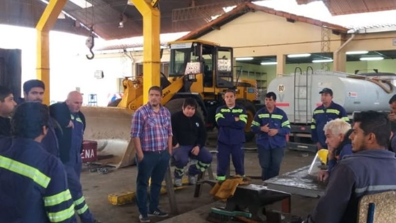 Viales Nacionales denuncian desvío de fondos y privatización de obras