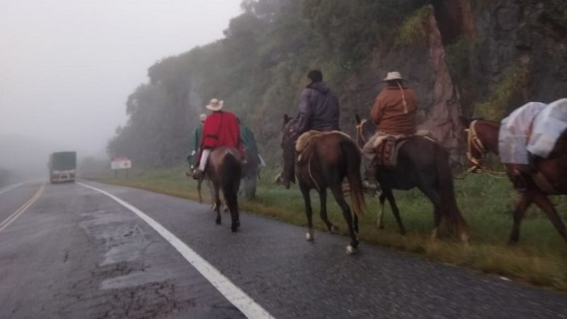 Advierten por lluvia y niebla en la Cuesta del Totoral