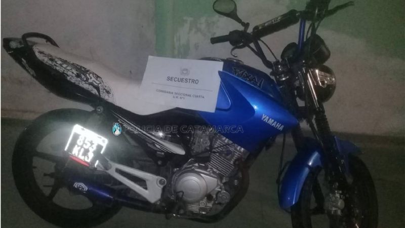 Robaron cuatro motos del corralón y las escondieron en un canal