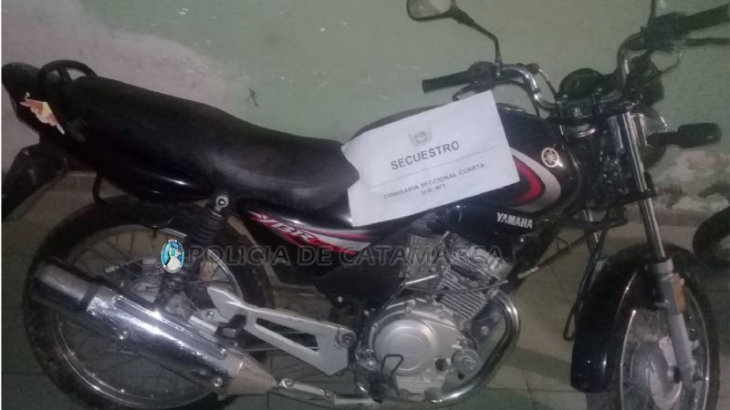 Robaron cuatro motos del corralón y las escondieron en un canal