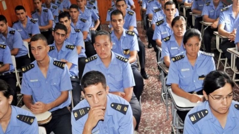 Sorprende el bajo nivel académico de los aspirantes a la Policía
