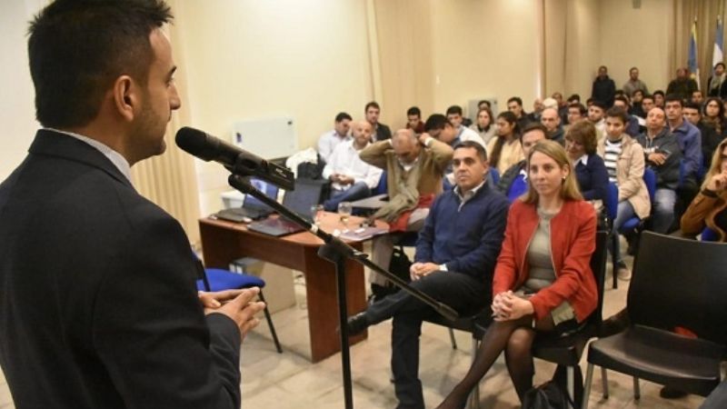 Se desarrolló el seminario de energías renovables