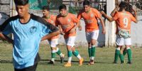 SAN MARTÍN goleó 4-0 a La Carrera y es escolta del 