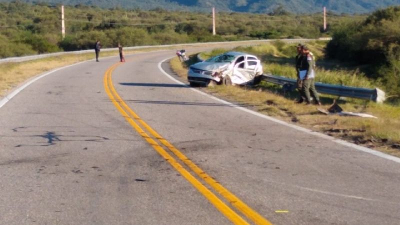 Grave accidente: chocaron dos autos de frente