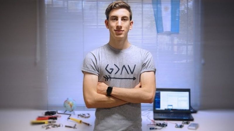 Por primera vez, un argentino fue elegido como uno de los 100 líderes del futuro