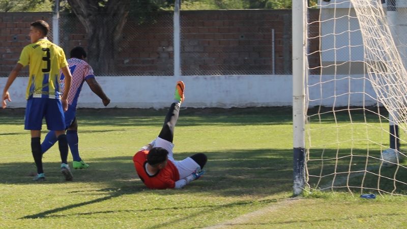 “Santo” y “Bandeño”, escoltas, y GANÓ El Auténtico