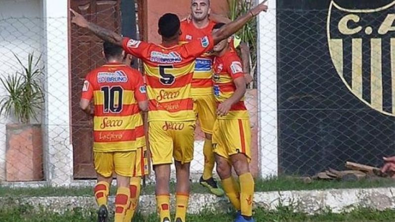 Instituto Santiago será el rival de “Tesho” en 4tos. de final