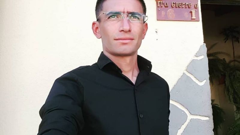 Sumergido en críticas, otro precandidato se anota en Andalgalá