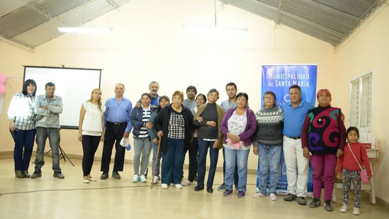 Sánchez junto a Corpacci visitaron a los jubilados de las zonas serranas en el CIIC