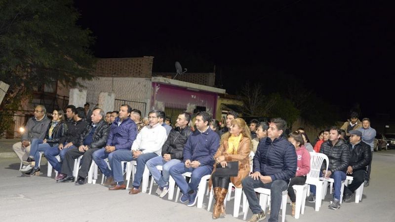 La principal avenida de Santa María ya tiene luminaria led