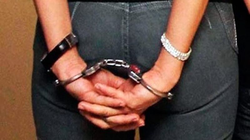 Aprehenden a una mujer buscada por violación de domicilio, amenazas y uso de arma