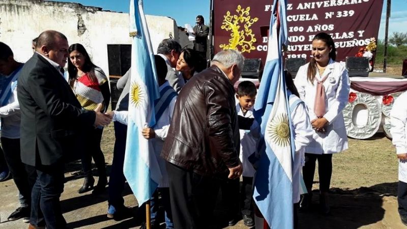 Festejos por el  centenario de la Escuela de Baviano