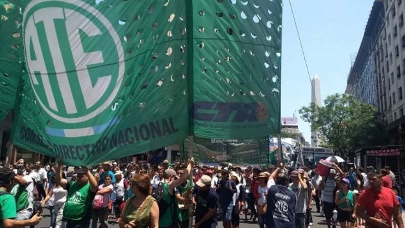 Cómo será la adhesión de los gremios al paro de este martes