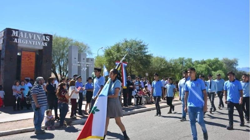 Emoción en el Día de los Veteranos y Caídos en la Guerra de Malvinas