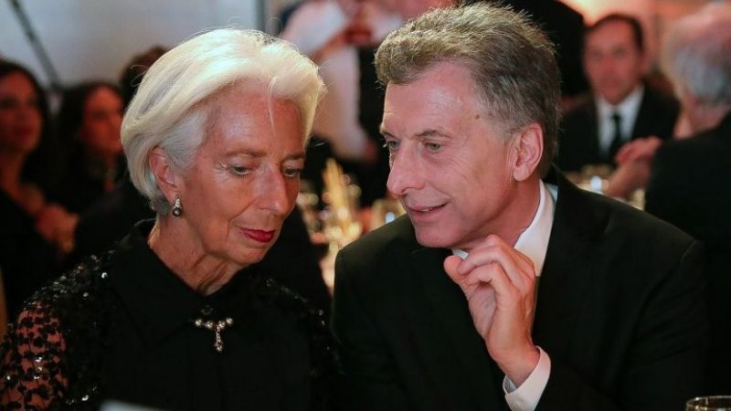 El gobierno le pide "perdón" al FMI y "permiso" para revisar el acuerdo