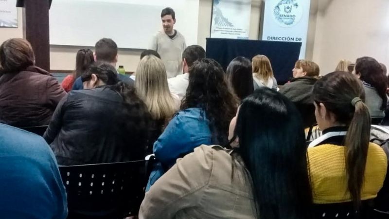 Capacitación sobre fijación de precios y estrategias de comercialización